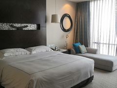 -青岛海尔洲际酒店