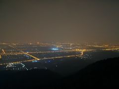 -鬼笑石后山停车场