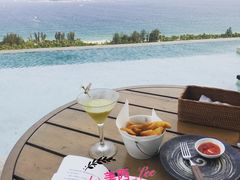 景观位-瑰丽酒店·海吧·天际下午茶·现场DJ·天台酒吧