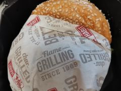 -The Habit Burger Grill 哈比特汉堡(复兴soho店)