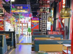 -路边边.炒菜烧烤.音乐餐厅(良乡长虹店)