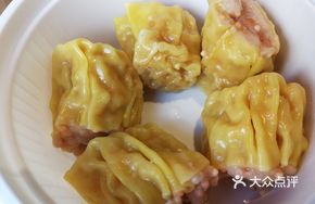 Premium Steamed Dumplings