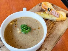 黑松露蘑菇汤-魏斯理汉堡(西安沣东吾悦店)