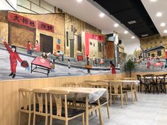 大堂-江城燕子大排档(江汉路步行街店)