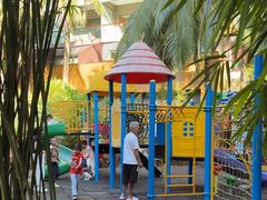 -三亚湾海居雅高铂尔曼度假酒店