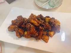 黑蒜小排-小郭私房菜·海肠捞饭店(学士街店)