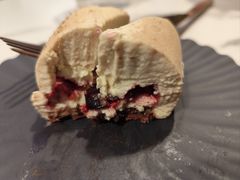 -潮一不贰·法式甜品·生日蛋糕·西式简餐(外滩店)