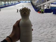 -乔波室内滑雪场