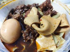 -鹍记特色牛杂面