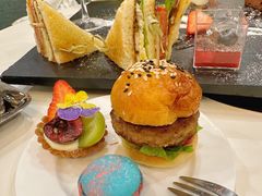 -华凌牛庄西餐厅(乌鲁木齐华凌美爵大饭店)