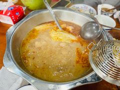 -老何家后安粉·糟粕醋海鲜火锅(三亚湾椰梦长廊店)