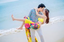-上花轿婚纱摄影