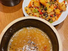 -二孃鸡爪爪(东风路总店)