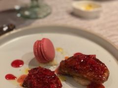法国鹅肝伴莓果酱-太平洋西餐厅(金陵饭店)