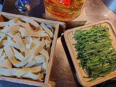 -辣伍鲜毛肚老火锅(元一店)