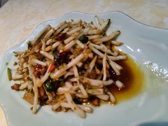 -魏铭鱼头捞饭(晋阳路店)