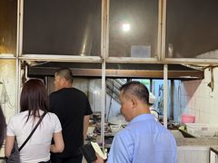 -正宗杨记普洱酸醋米线(总店)