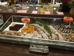 -金紫荆美食自助餐厅