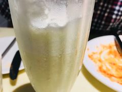 香草奶昔-龙记烧腊茶餐厅(常德路店)