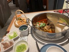 -左庭右院鲜牛肉火锅(环球港店)