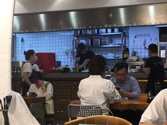 大堂-嘻小北·兰州清汤牛肉面(太平洋森活天地店)