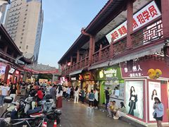 -上海松江假日酒店