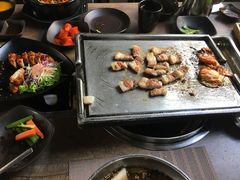 -香猪坊韩国烤肉专属门店(魏公村店)