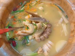 -抚仙湖生态石锅鱼野生菌(告庄店)