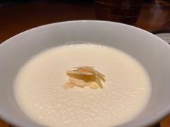 杏仁豆腐-山杏yama-katsu·吉列炸物