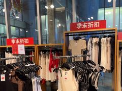 -H&M(鹏欣水游城店)