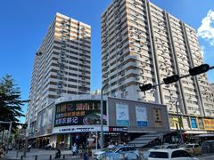 -罗伯特眼镜·蔡司官方授权(罗湖国贸店)