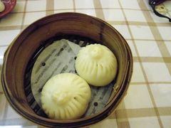 叉烧包-老上海城隍庙小吃(苏州街店)