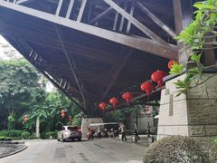 -深圳隐秀山居酒店