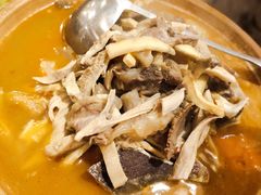 -霄汉牛三鲜湖北砂锅菜(万松园2店)