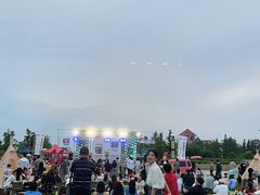 -汇泉广场