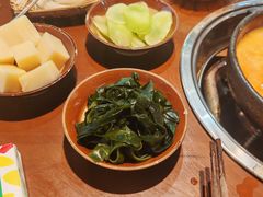 -黔有有贵州酸汤夺夺粉火锅(五味十字店)