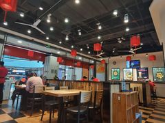 大堂-歪嘴香鸡公煲(大连佳兆业店)