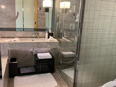 -上海宝华万豪酒店