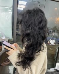 -HaLo hair studio