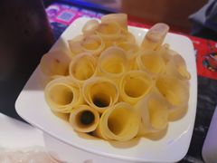 -热火朝天鲜切牛肉火锅(南强街巷店)