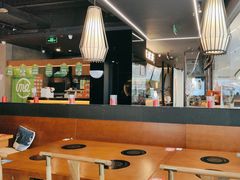 -呷哺呷哺(松北万象汇店)