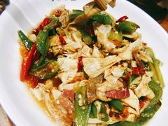火腿炒农家豆腐皮-辣公子·千岛湖私房菜(滨江店)