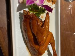 玻璃脆皮乳鸽-应天大明王朝·南京菜(中山陵店)