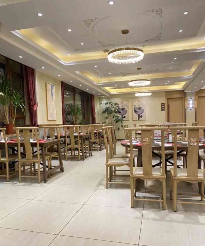 福记饺子(浑南直营店)-"很好的一家店,菜品都很好吃,蛋黄焗南瓜也.