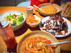 -JINNS锦时 steak&pizza(浸信会礼拜堂旧址店)