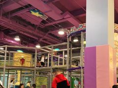 -天空之城欢乐嘉年华苏州店(环球188广场店)