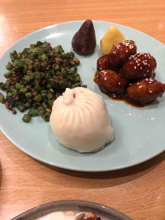 素虎(西三旗店)-"第一次吃素食,这家印象很好 [环境]超级.