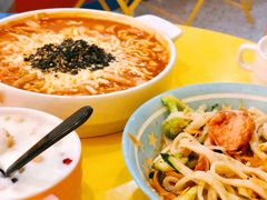 芝士年糕热捞擀面皮-嗨皮儿·现蒸面皮(抄纸巷店)