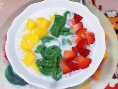 士多啤梨芒果绿茶拉面-甜心妈妈·榴莲星级糖水(北京路总店)