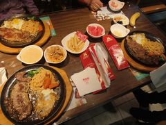 -豪享来牛排(人民店)